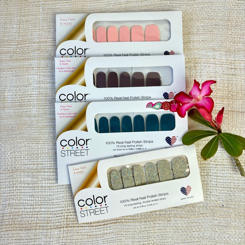 COLOR STREET Bundle.